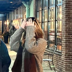 Meet your Posher, Abby